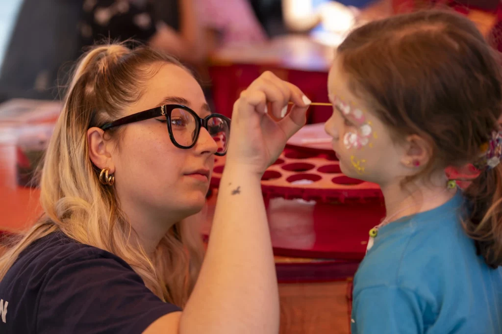 Photo extraite activité L'oasis maquillage