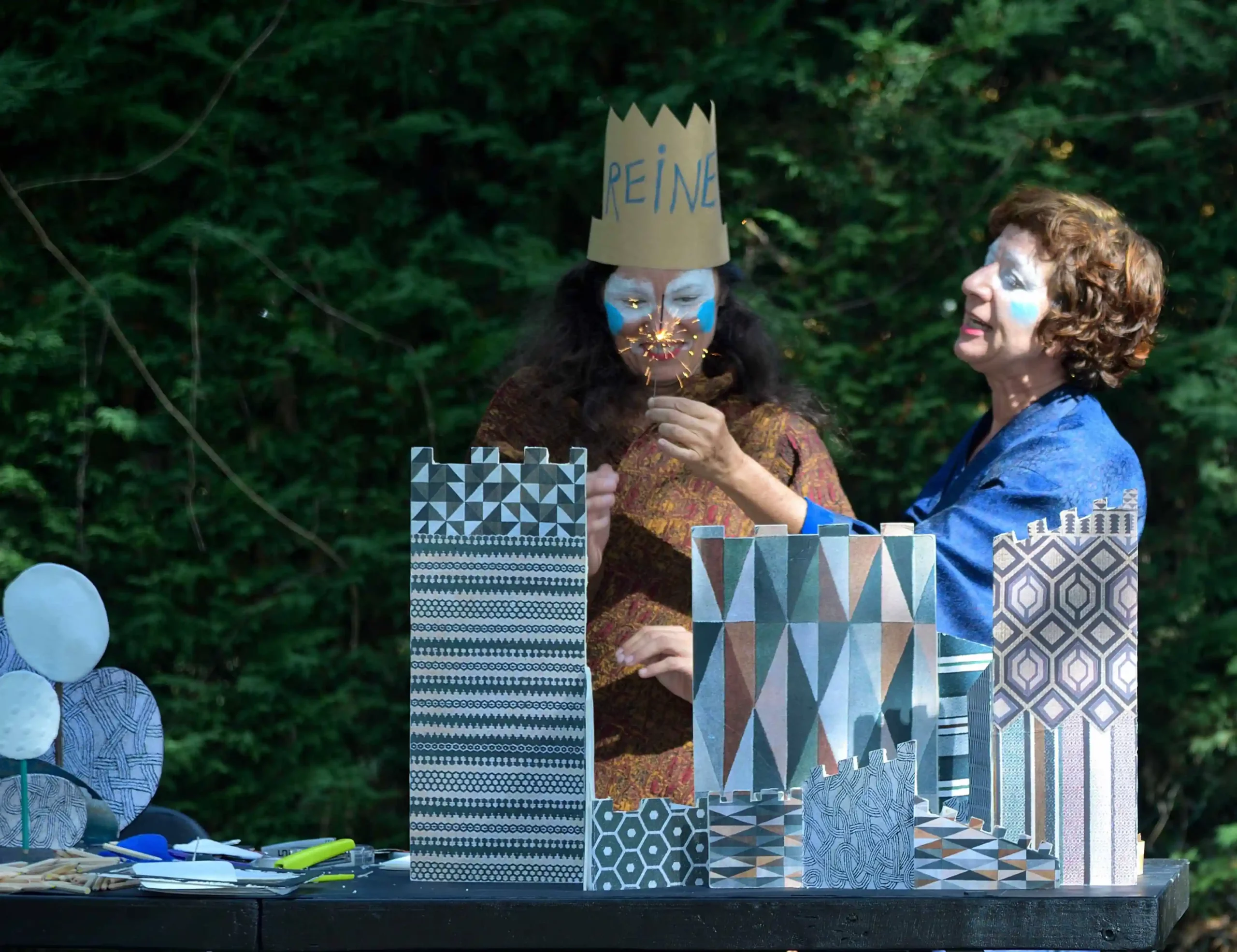 Photo extrait spectacle Papier Ciseaux Forêt Oiseaux